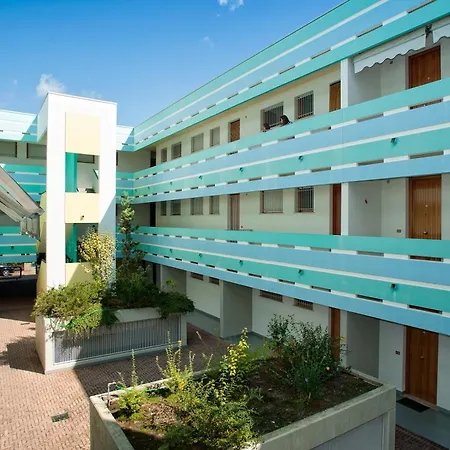Apartment Lovely Flat In Pineda 100m From The *